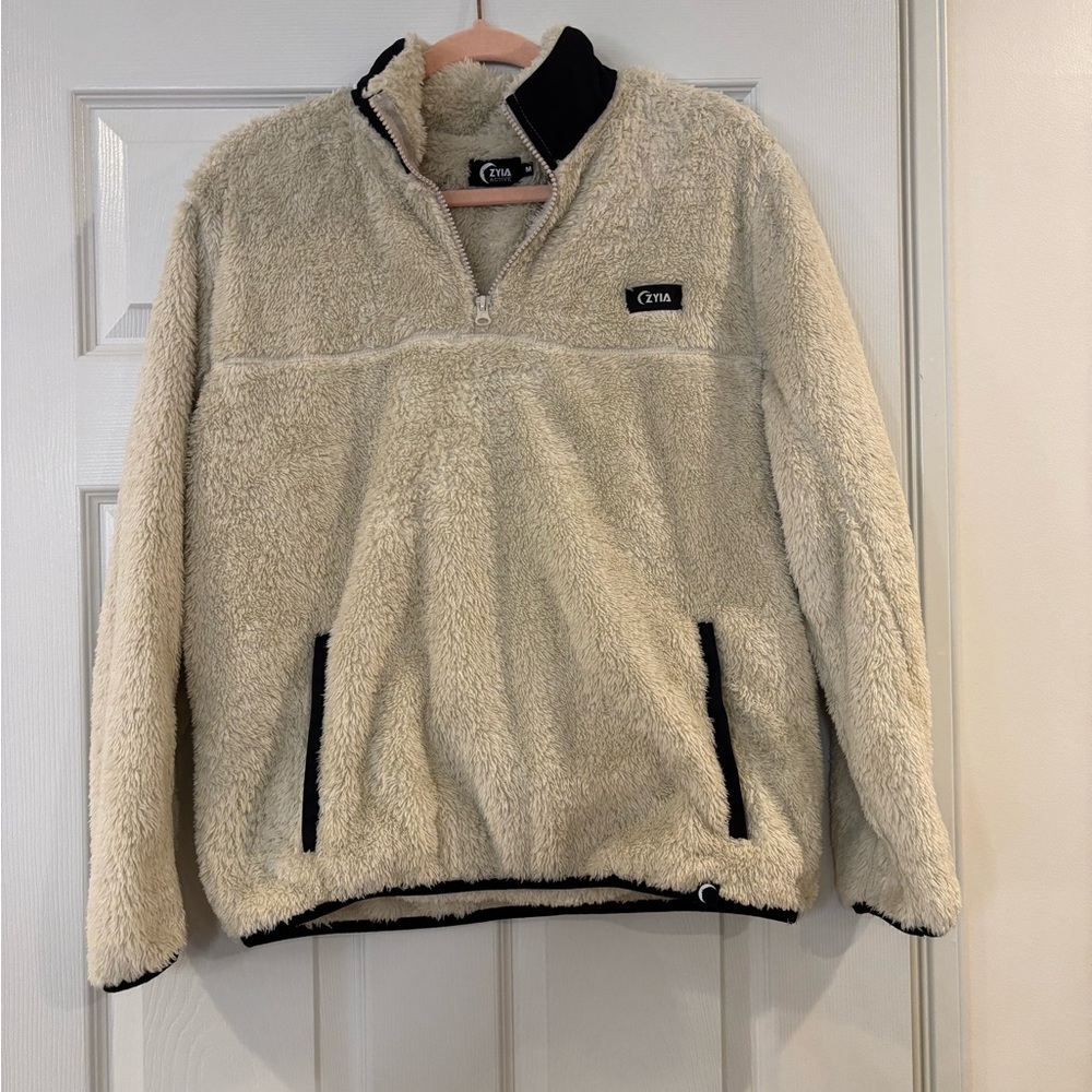 ZYIA Cream Fleece Jacket